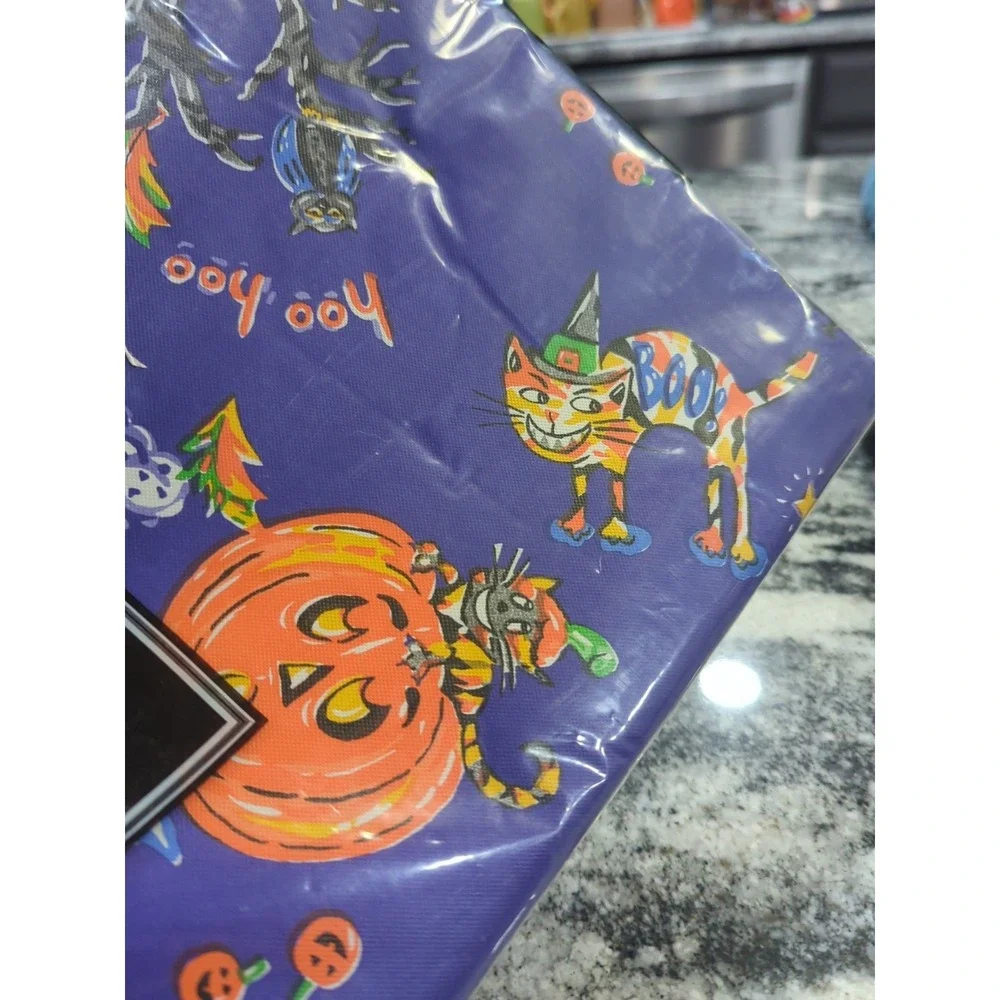 NEW Elrene Halloween 52x70 Oval  Flannel Back Vinyl Tablecloth Cats Owls Pumpkin